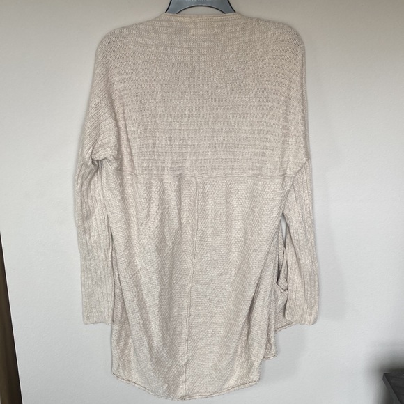 Max Studio Specialty Products Cardigan - Picture 2 of 5